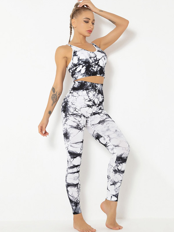 Stylish women's printed sports bra with leggings, perfect for yoga; breathable nylon material for active ladies. SF1391.